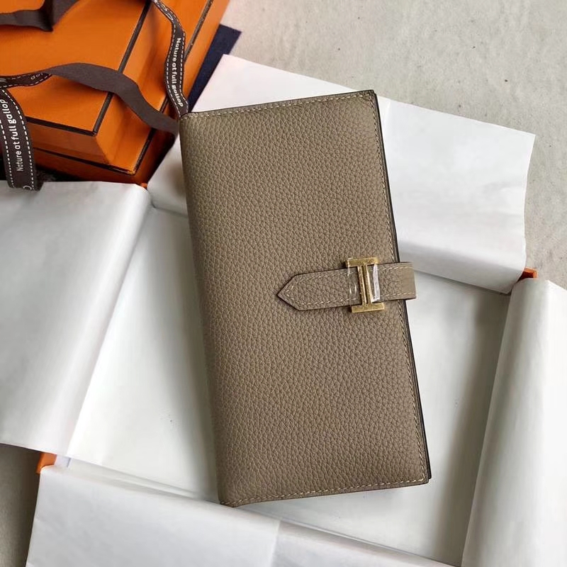 Hermes Bearn钱夹 爱马仕原厂Togo牛皮西装夹长款钱包 浅灰色 金扣