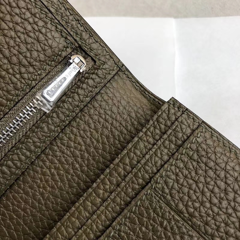 Hermes钱夹价格 爱马仕原厂Togo牛皮H扣Bearn西装夹长款钱包 丛林绿