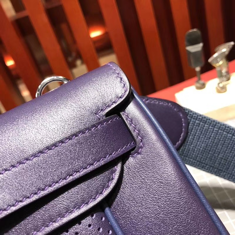 爱马仕线条包 Hermes Berline20CM 紫罗兰色原厂Swift牛皮斜挎包 银扣