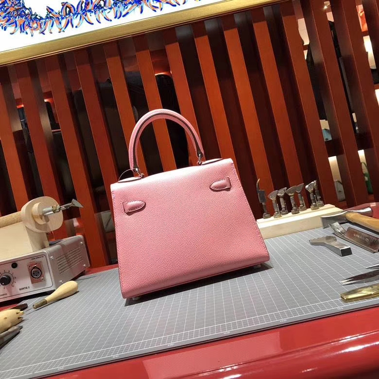 爱马仕手提包 Hermes Kelly20CM 1Q奶昔粉Epsom牛皮凯莉包 银扣