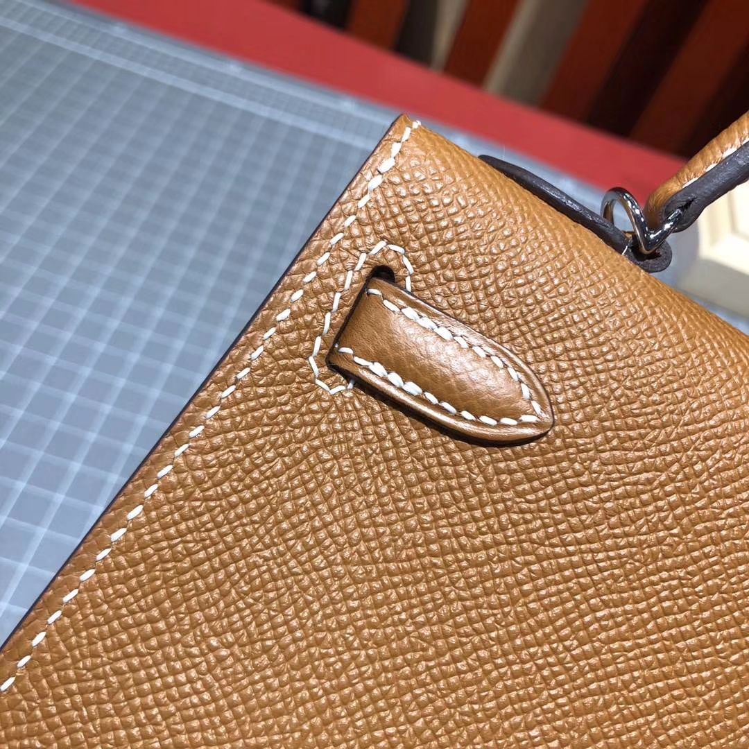 爱马仕包包价格 Hermes Minikelly2代 37金棕色原厂Epsom牛皮迷你凯莉包 银扣