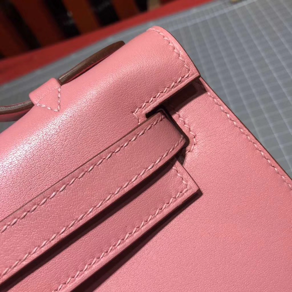 Hermes Minikelly22CM 爱马仕奶昔粉Swift牛皮迷你凯莉包手拿包 银扣