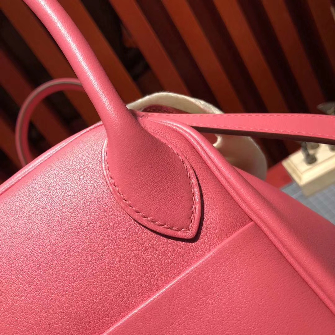 爱马仕琳迪包 Hermes Lindy30CM 8W唇膏粉原厂Swift牛皮 银扣