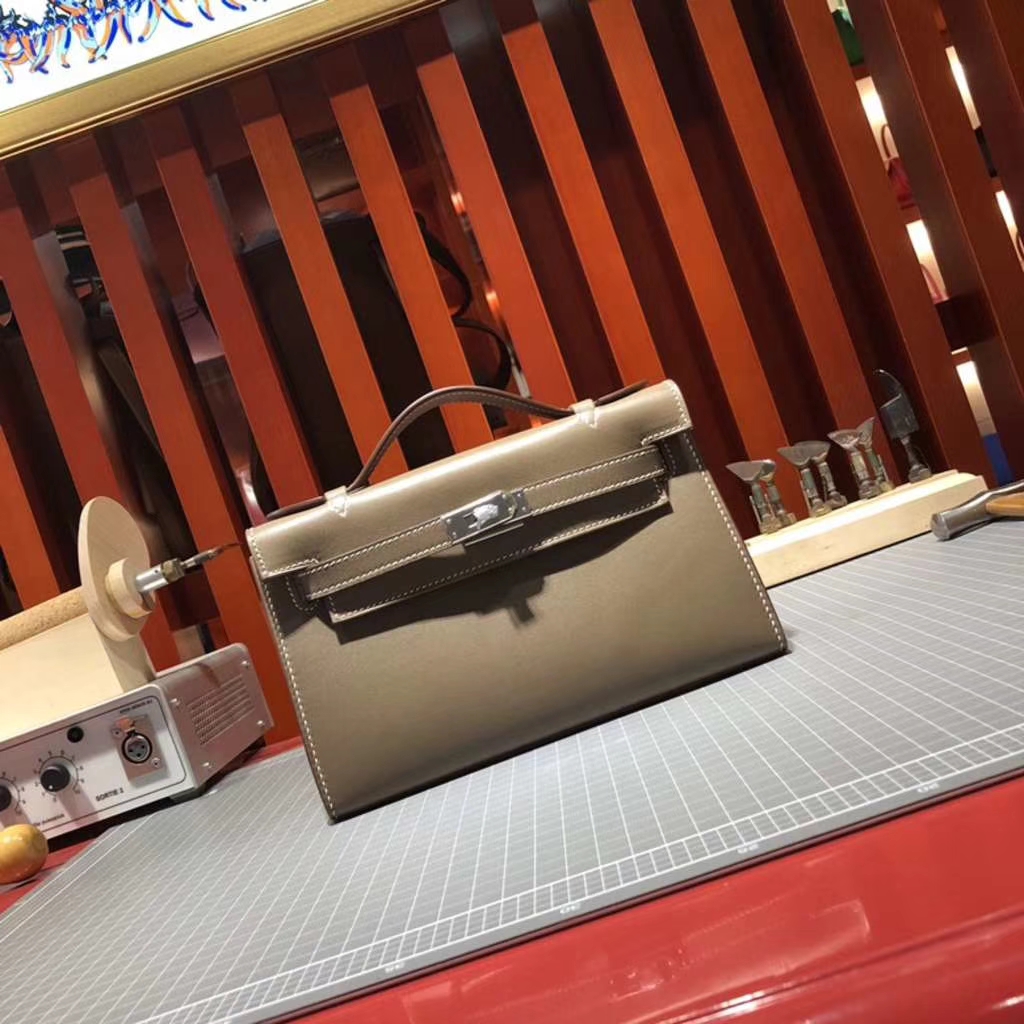 爱马仕迷你凯莉包 Hermes Minikelly22CM 大象灰原厂Swift牛皮 银扣