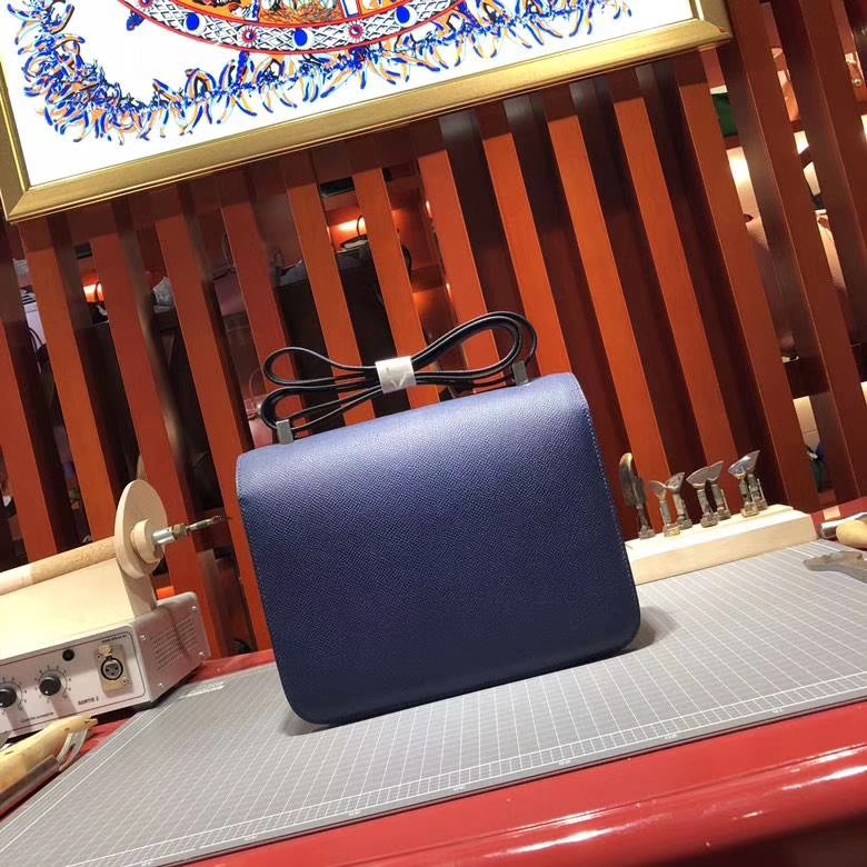 Hermes Constance24CM 爱马仕宝石蓝进口Epsom牛皮空姐包 银扣