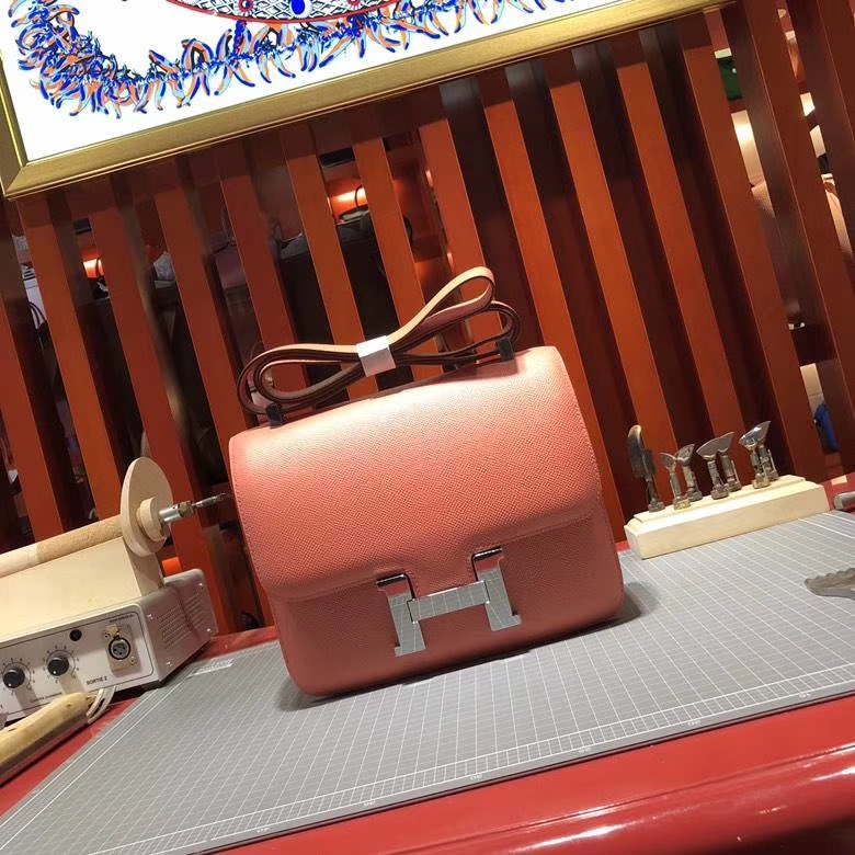Hermes Constance24CM 爱马仕龙虾粉顶级Epsom牛皮康斯坦包 银扣