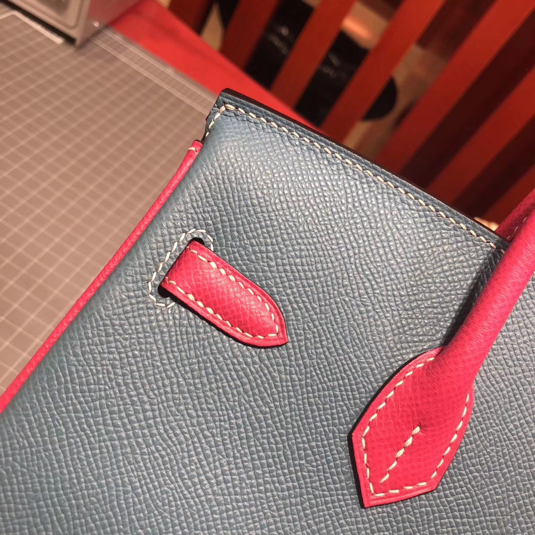 爱马仕拼色铂金包 Hermes牛仔蓝拼玫红十字纹牛皮Birkin25CM 银扣