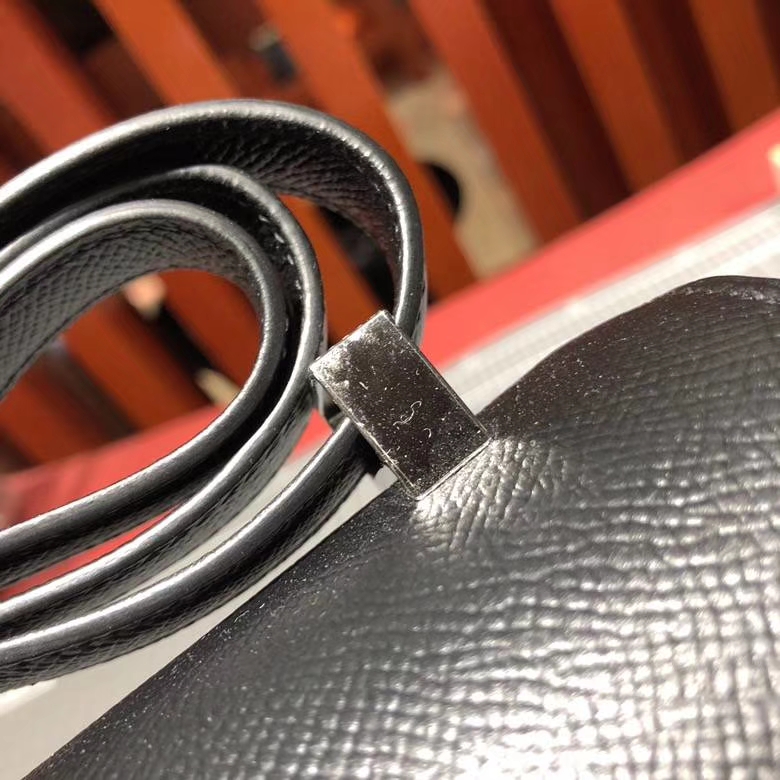 Hermes Constance24CM 爱马仕黑色Epsom牛皮康斯坦空姐包 银扣