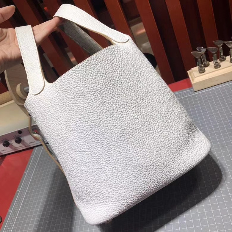 Hermes Picotin Lock18CM 爱马仕纯白色拼冰川灰Clemence牛皮菜篮子包 银扣