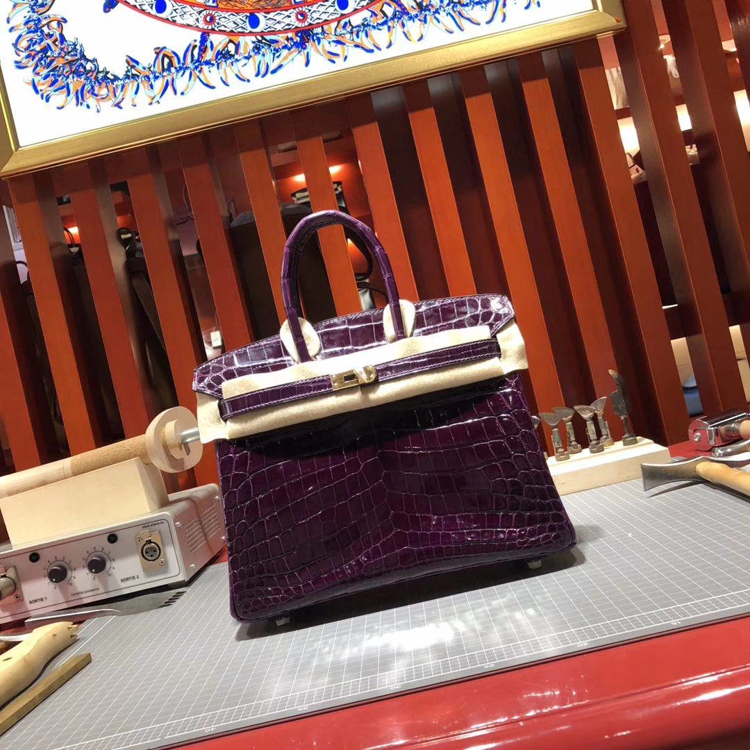 Hermes包包官网 爱马仕3W葡萄紫亮面鳄鱼皮铂金包Birkin25CM 银扣