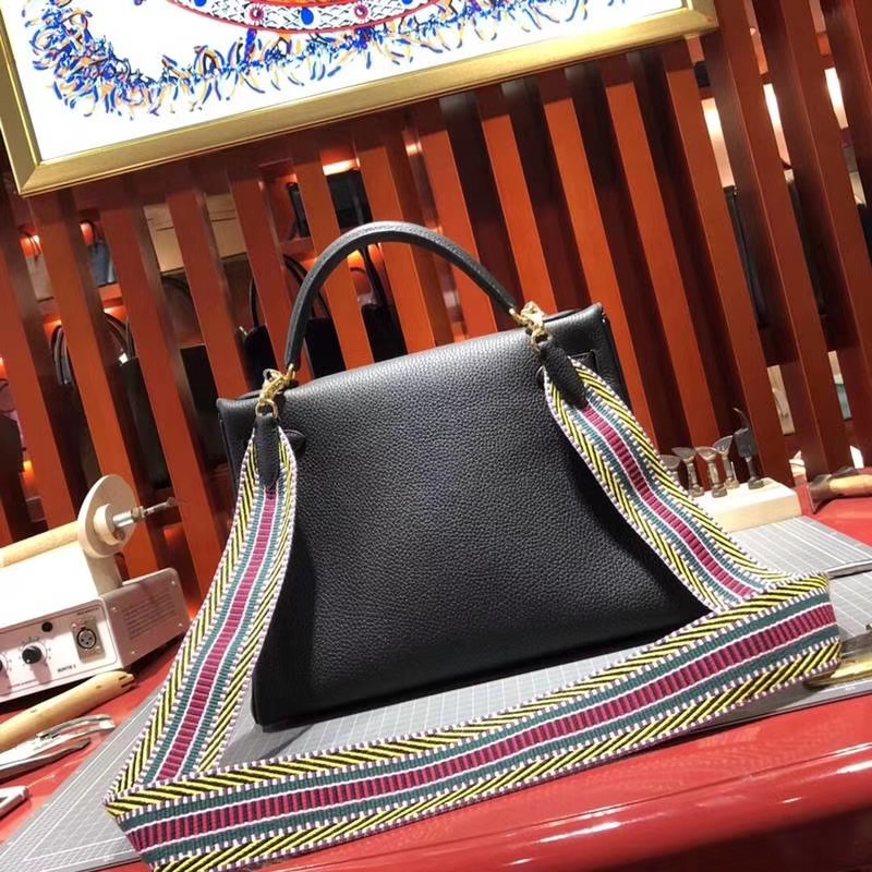爱马仕新款凯莉包 Hermes Kelly28CM 原厂Togo牛皮搭配新款织带 金扣