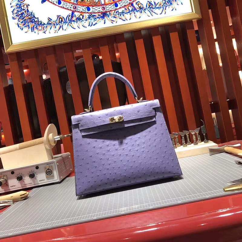 爱马仕凯莉包尺寸 Hermes Kelly25CM 薰衣草紫南非鸵鸟皮 金扣