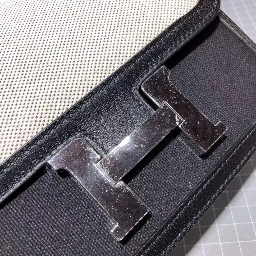 Hermes Constance19CM 爱马仕专柜同色帆布拼Swift牛皮空姐包 银扣