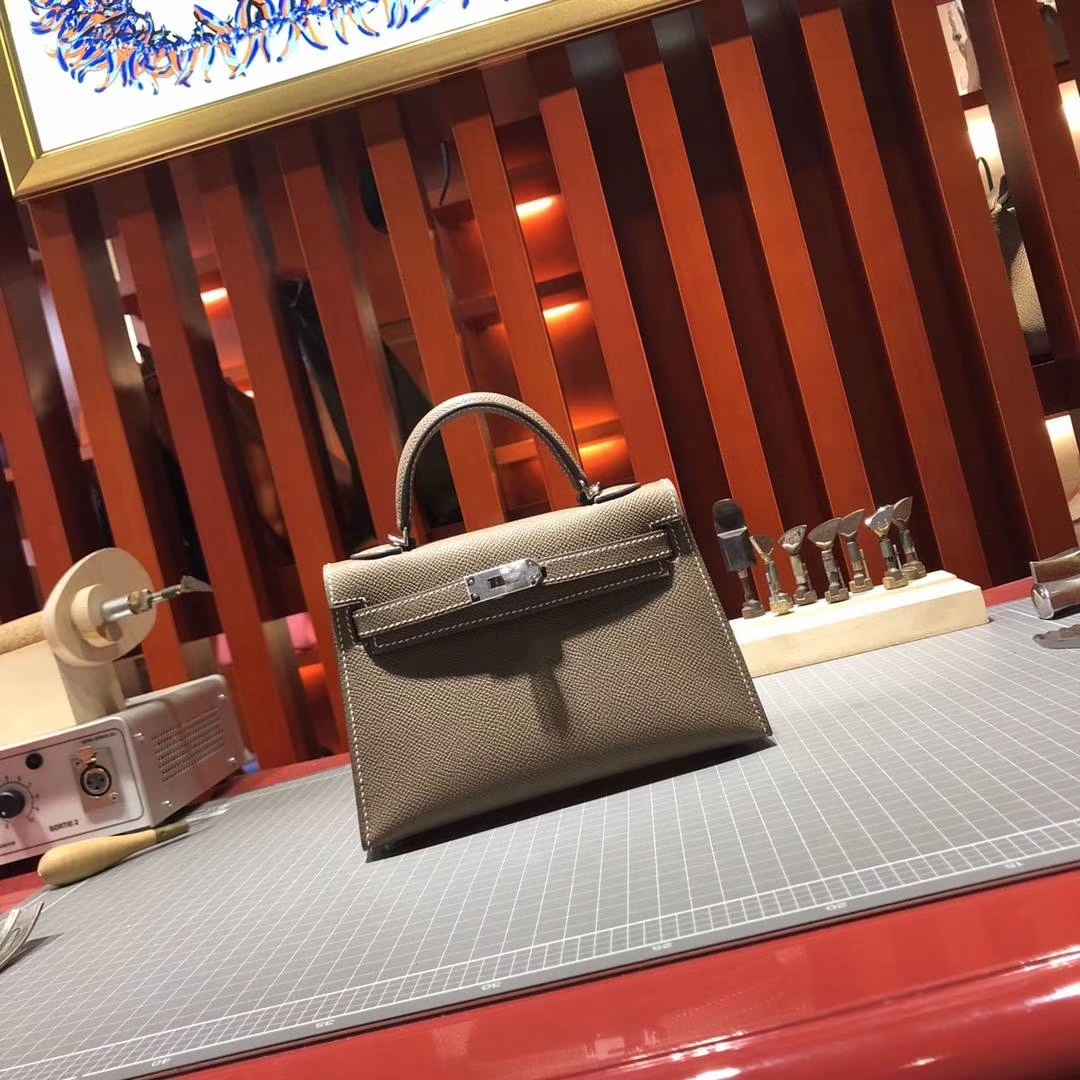 Hermes Minikelly2代 爱马仕C18大象灰顶级Epsom牛皮迷你凯莉包19CM 银扣