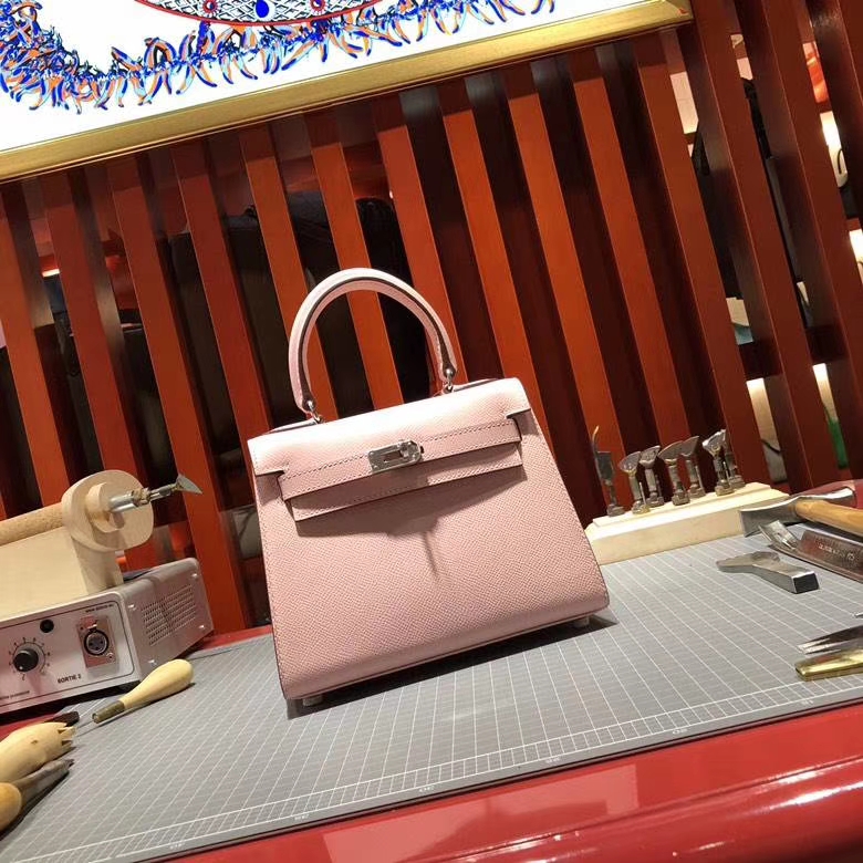 爱马仕凯莉包 Hermes Kelly20CM 3Q芭比粉Epsom牛皮手提包 银扣