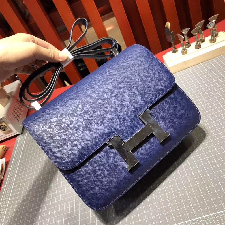 Hermes Constance24CM 爱马仕宝石蓝进口Epsom牛皮空姐包 银扣