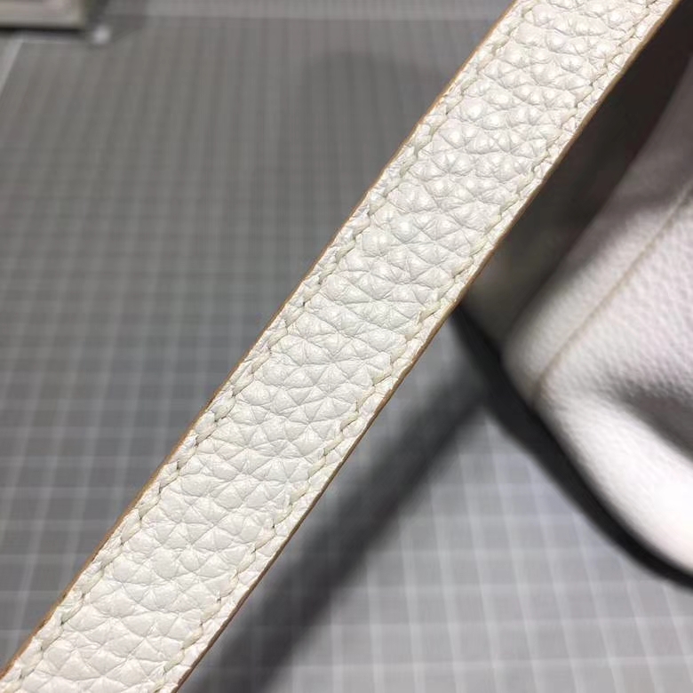 Hermes Picotin Lock18CM 爱马仕纯白色拼冰川灰Clemence牛皮菜篮子包 银扣