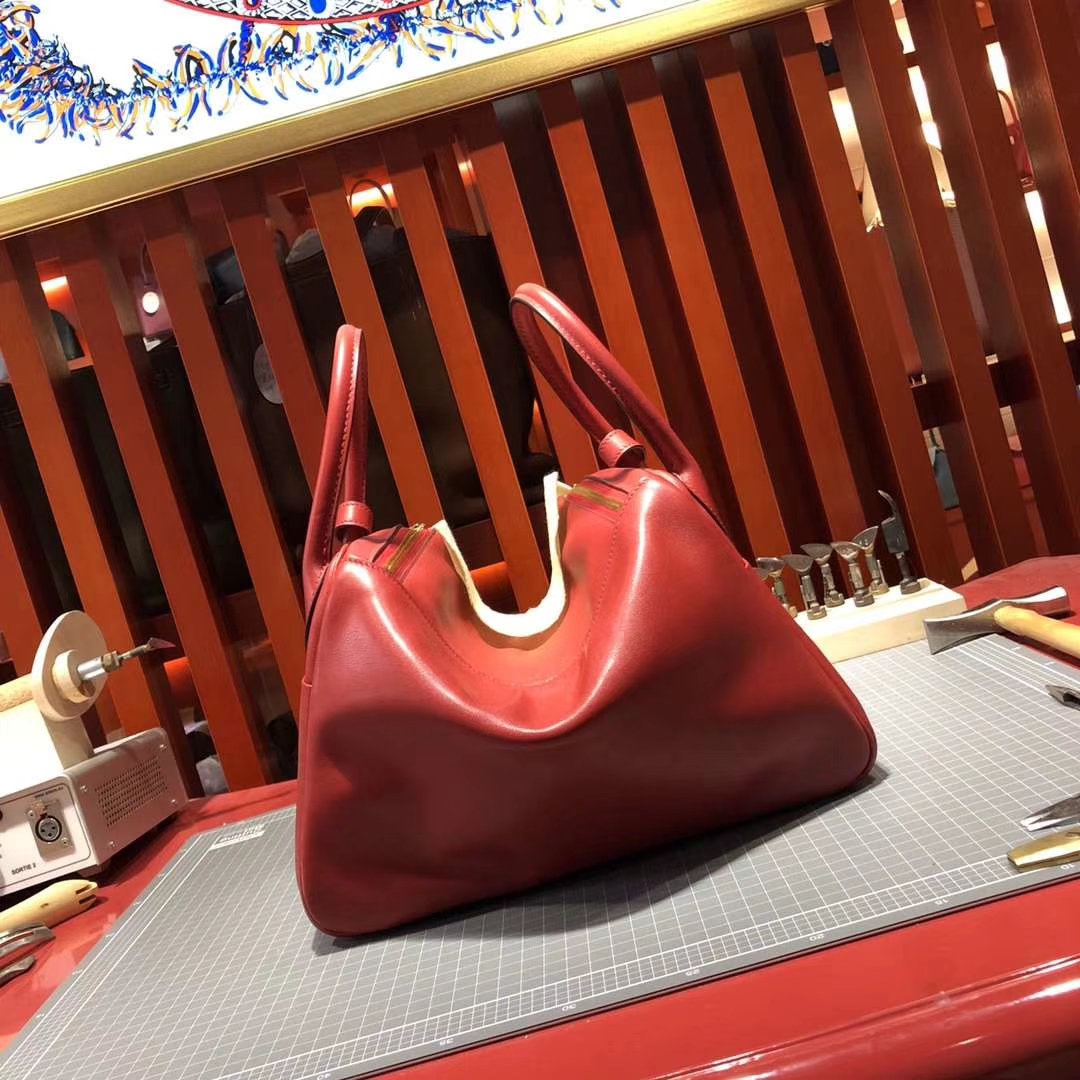 Hermes Lindy30CM 爱马仕Q5中国红原厂Swift牛皮琳迪包 金扣