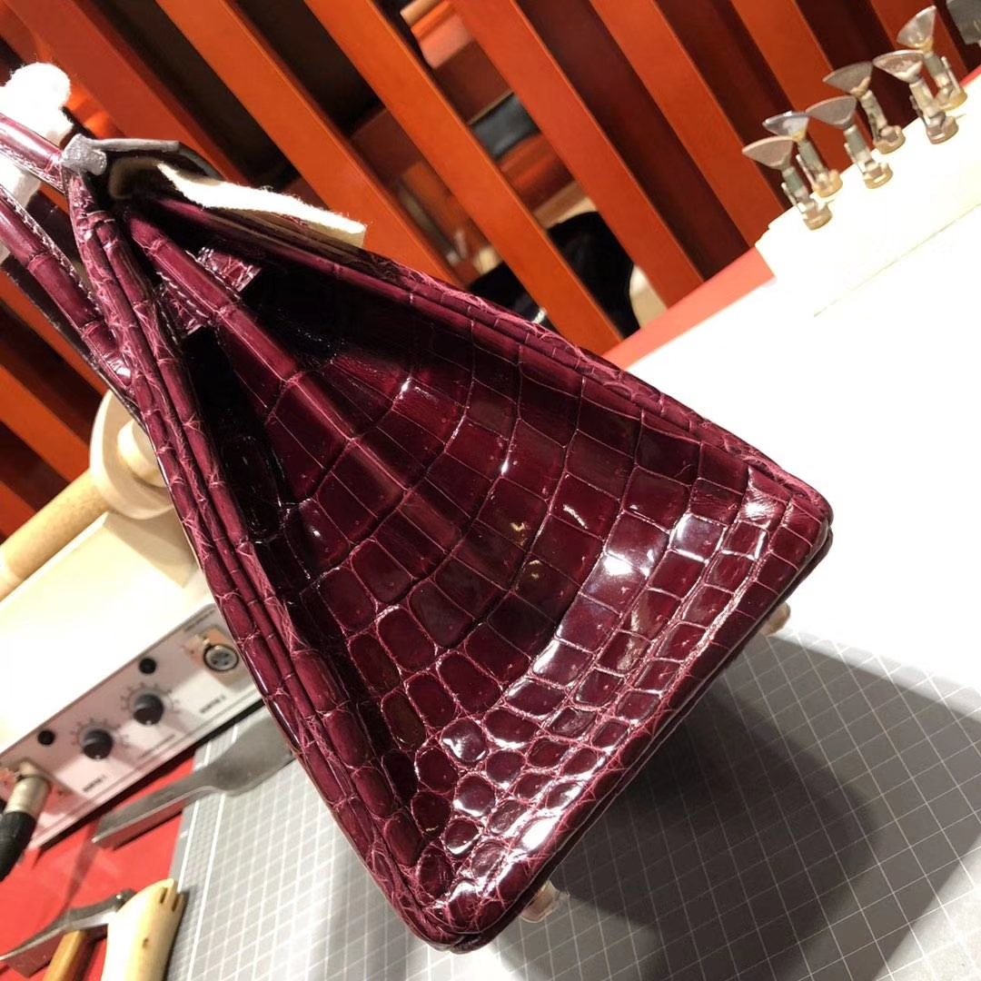 Hermes Birkin25CM 爱马仕CK57波尔多酒红亮面尼罗鳄鱼皮铂金包 金扣