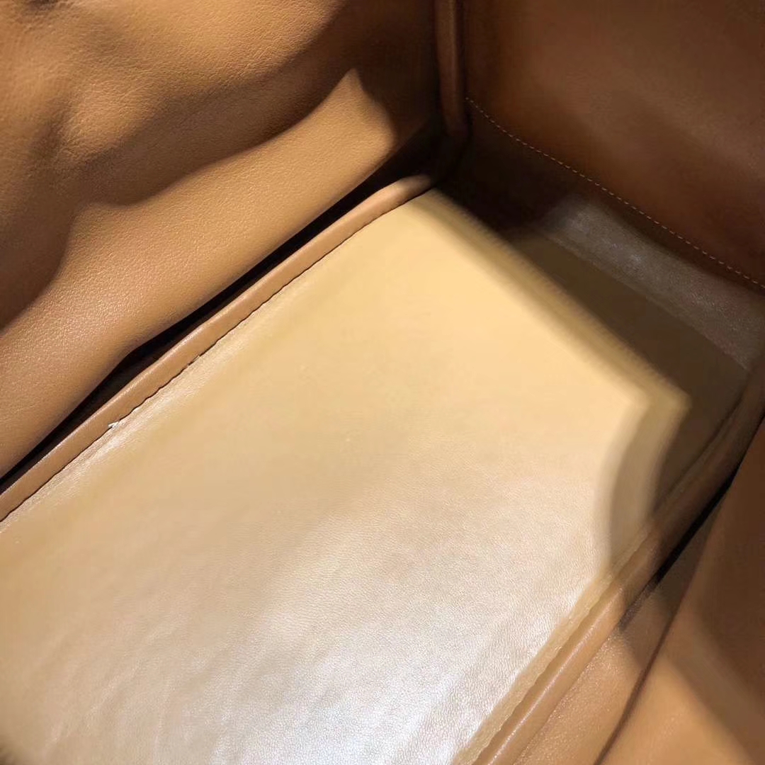 爱马仕Lindy女包 Hermes原厂Swift牛皮琳迪包Lindy30CM CK37金棕色 银扣