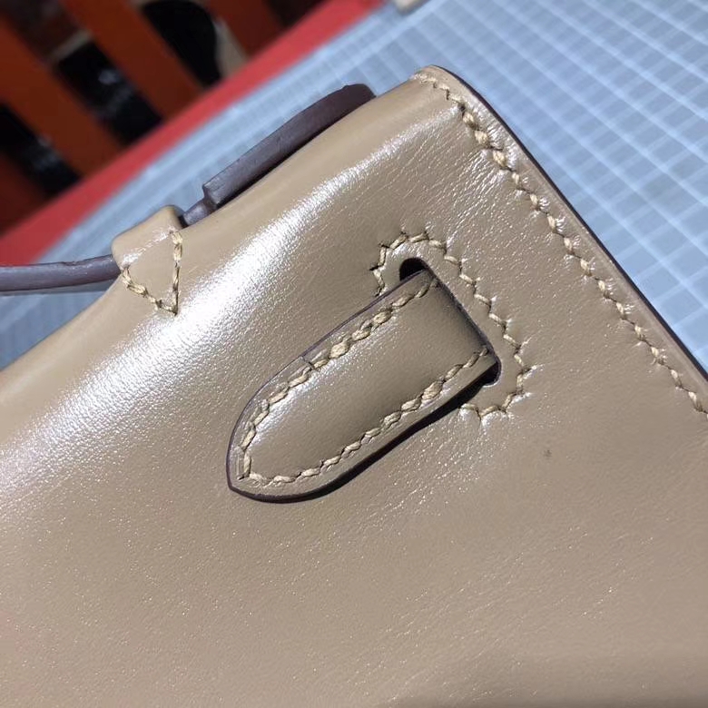 爱马仕迷你凯莉包 Hermes Minikelly22CM 浅灰色顶级Box牛皮 银扣