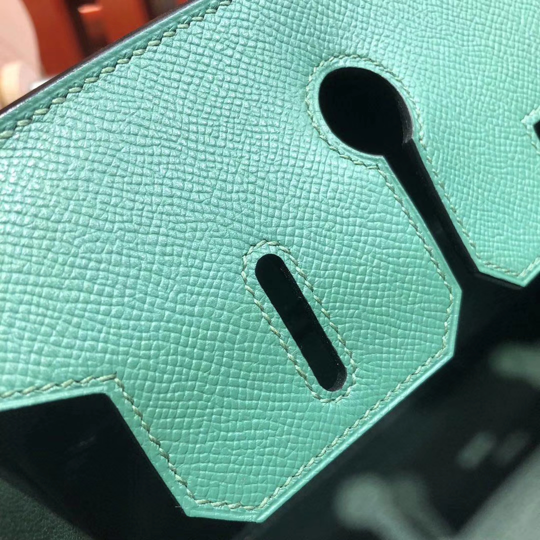 爱马仕铂金包价格 Hermes Birkin30CM 孔雀绿拼英国绿 银扣