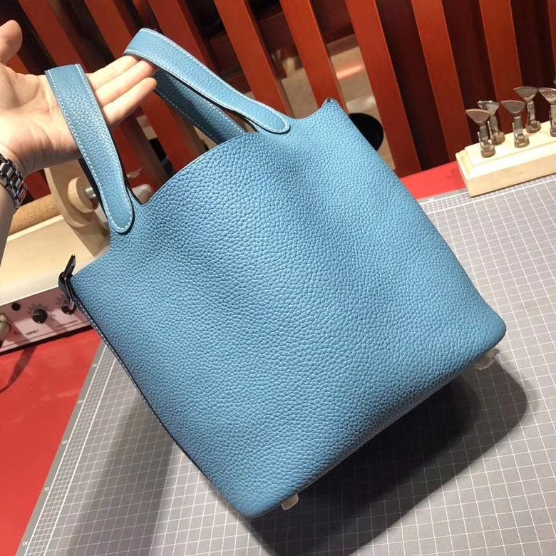 爱马仕菜篮子包 Hermes Picotin Lock18CM 牛仔蓝Clemence牛皮 银扣