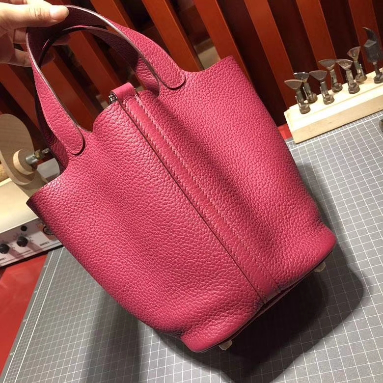 Hermes Picotin Lock18CM 爱马仕玫紫色进口Clemence牛皮水桶包 银扣