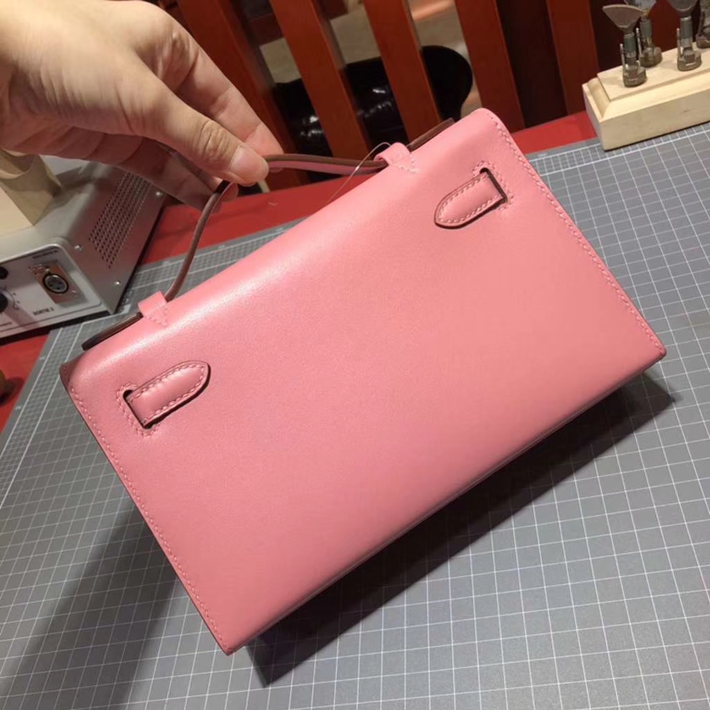 Hermes Minikelly22CM 爱马仕奶昔粉Swift牛皮迷你凯莉包手拿包 银扣