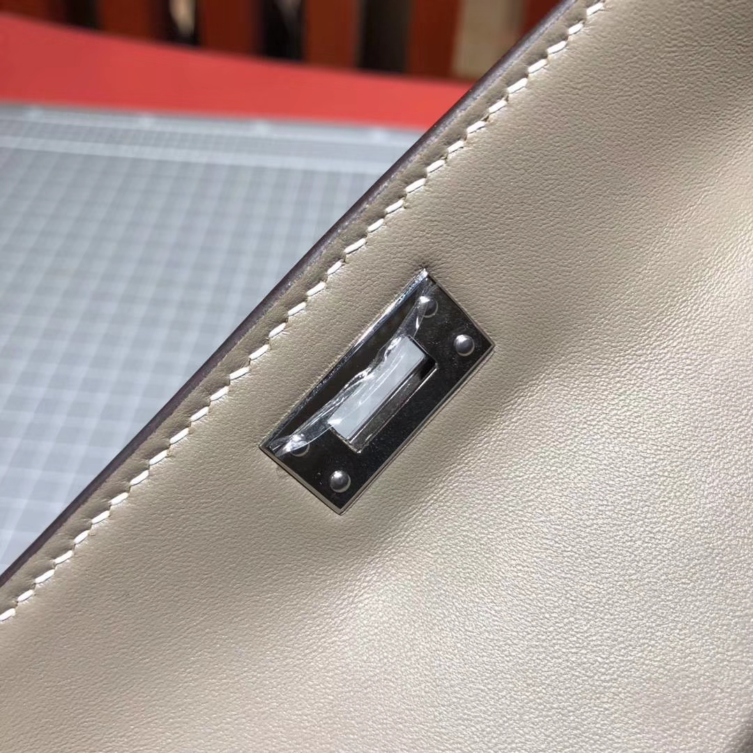 Hermes Minikelly2代 爱马仕C18大象灰顶级Epsom牛皮迷你凯莉包19CM 银扣