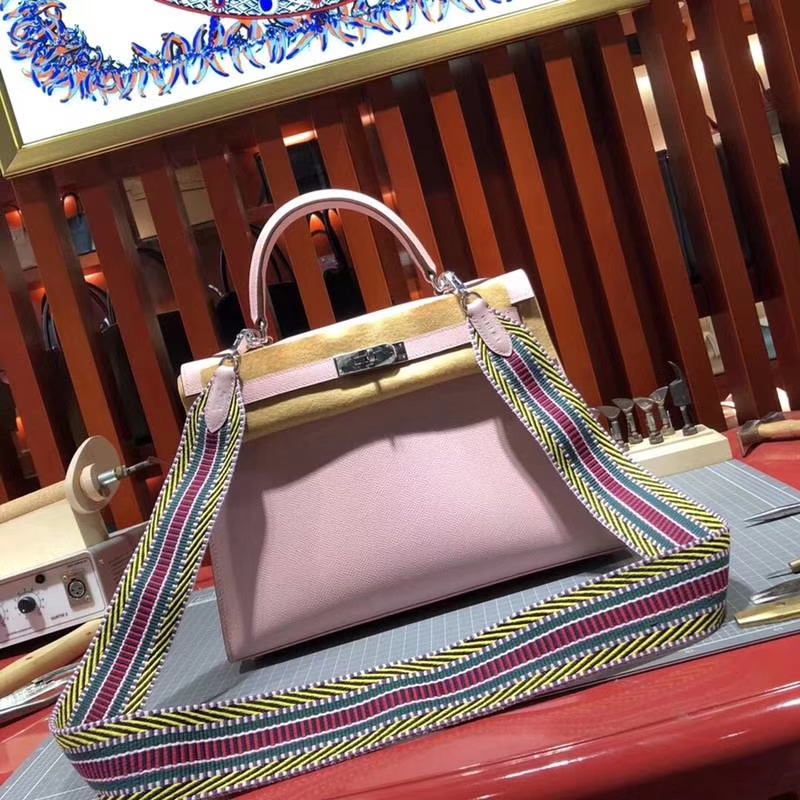 爱马仕新款凯莉包 Hermes Kelly28CM 3Q粉色Epsom牛皮 搭配新款织带 银扣