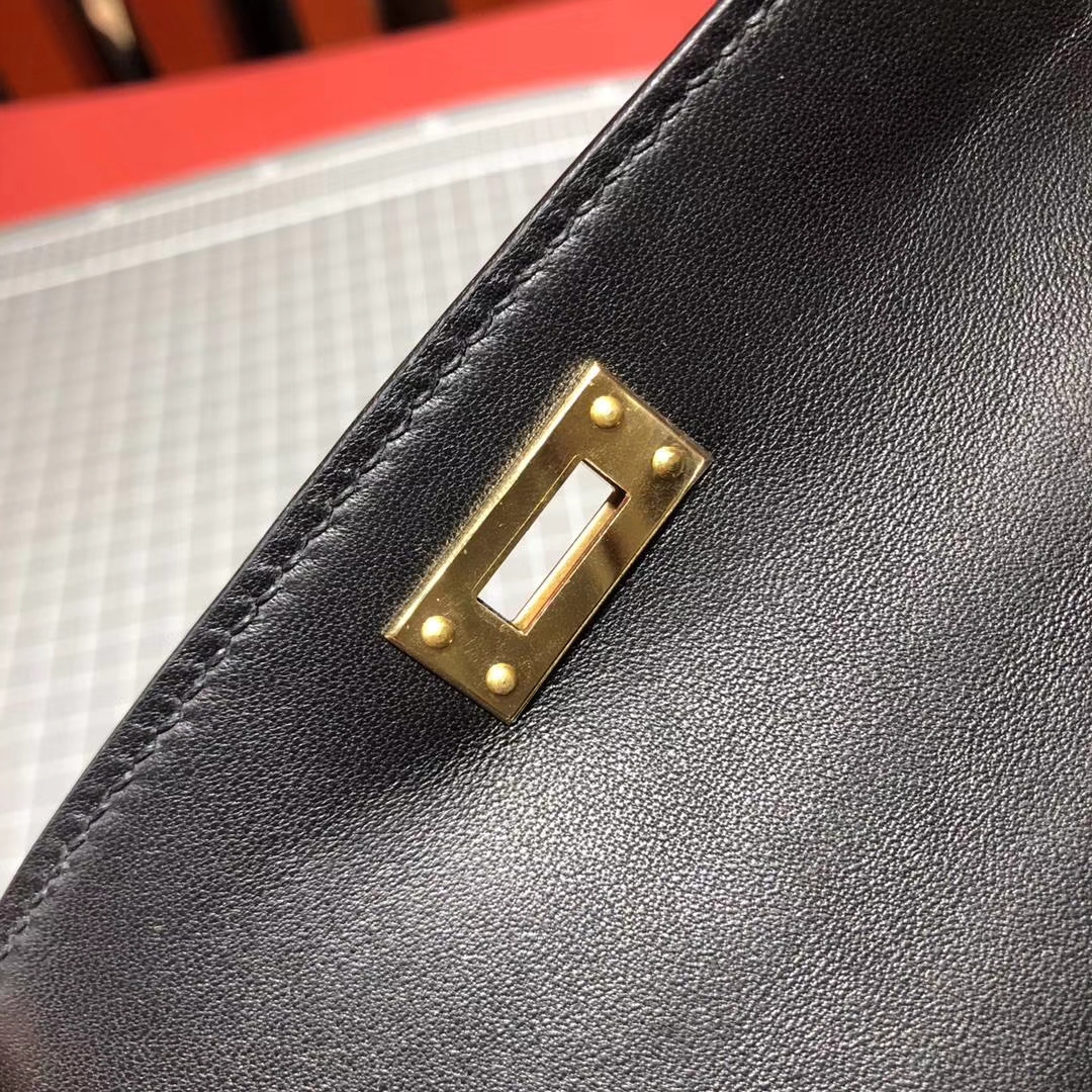 Hermes Minikelly2代 爱马仕89黑色顶级山羊皮迷你凯莉包手包19cm 金扣