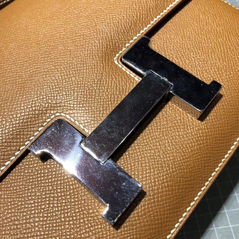 Hermes Constance24CM 爱马仕土黄色顶级Epsom牛皮康斯坦包 银扣