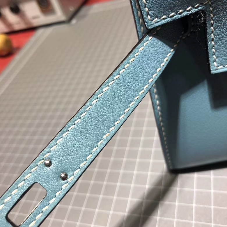 Hermes Minikelly22CM 爱马仕牛仔蓝顶级Swift牛皮迷你凯莉包 银扣