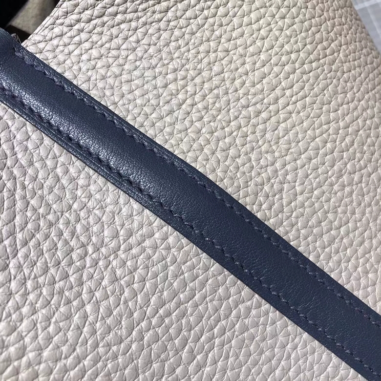 爱马仕菜篮子包 Hermes Picotin Lock18cm 冰川灰Clemence牛皮拼深蓝色Swift牛皮