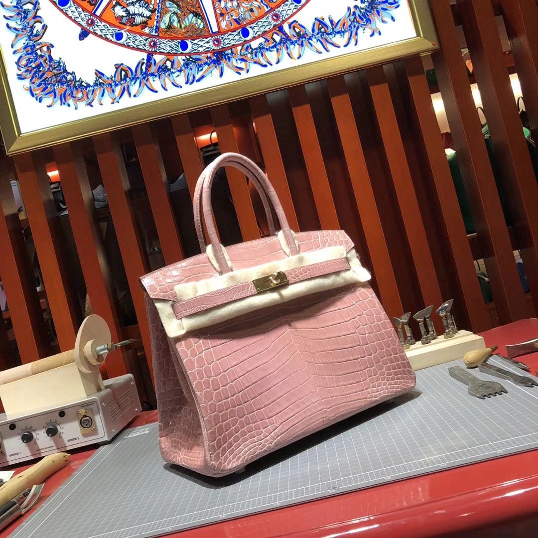 爱马仕Birkin女包 Hermes樱花粉御用尼罗鳄鱼皮Birkin30铂金包 金扣