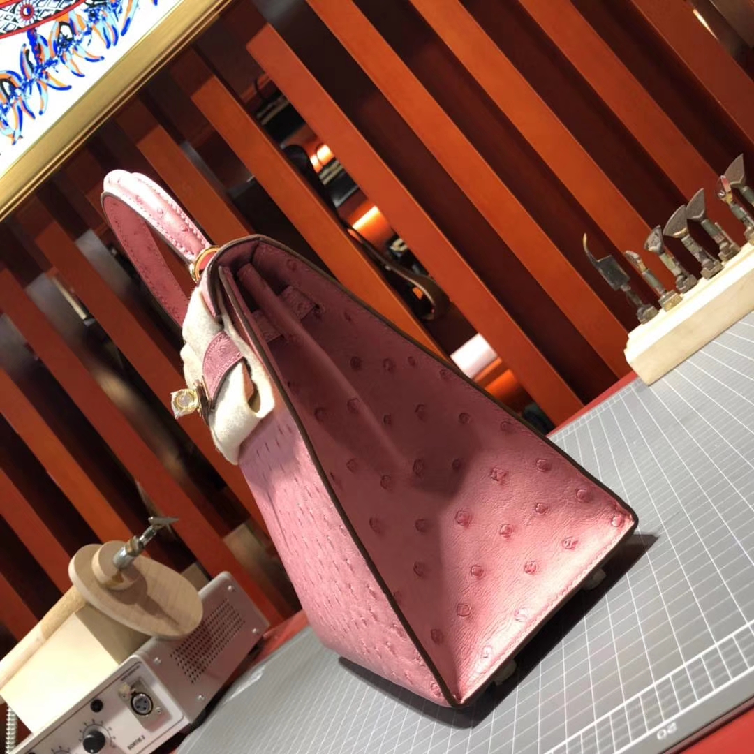 Hermes Kelly25CM 爱马仕陶瓷粉顶级鸵鸟皮凯莉包 金扣