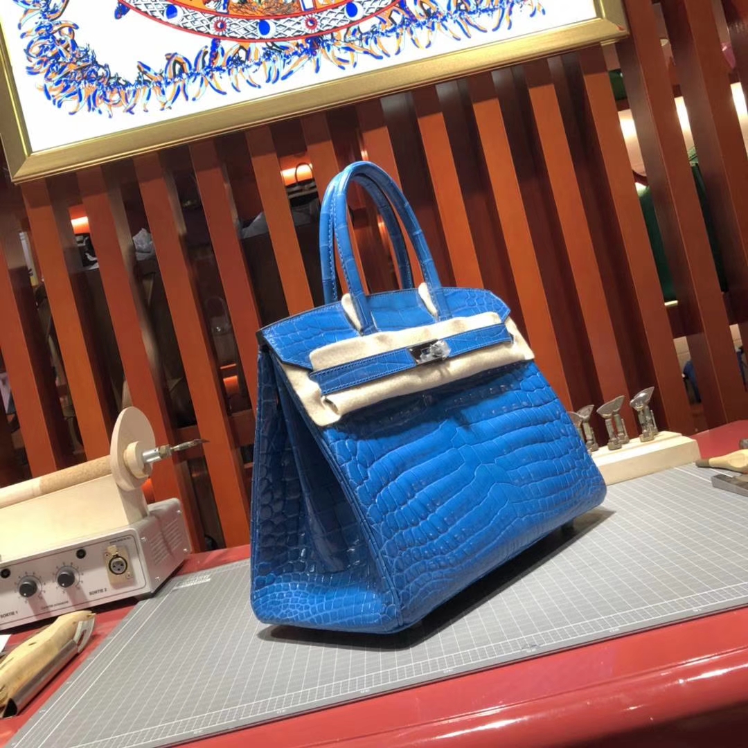 Hermes包包官网 爱马仕7W伊兹密尔蓝亮面鳄鱼皮铂金包Birkin30CM 金扣