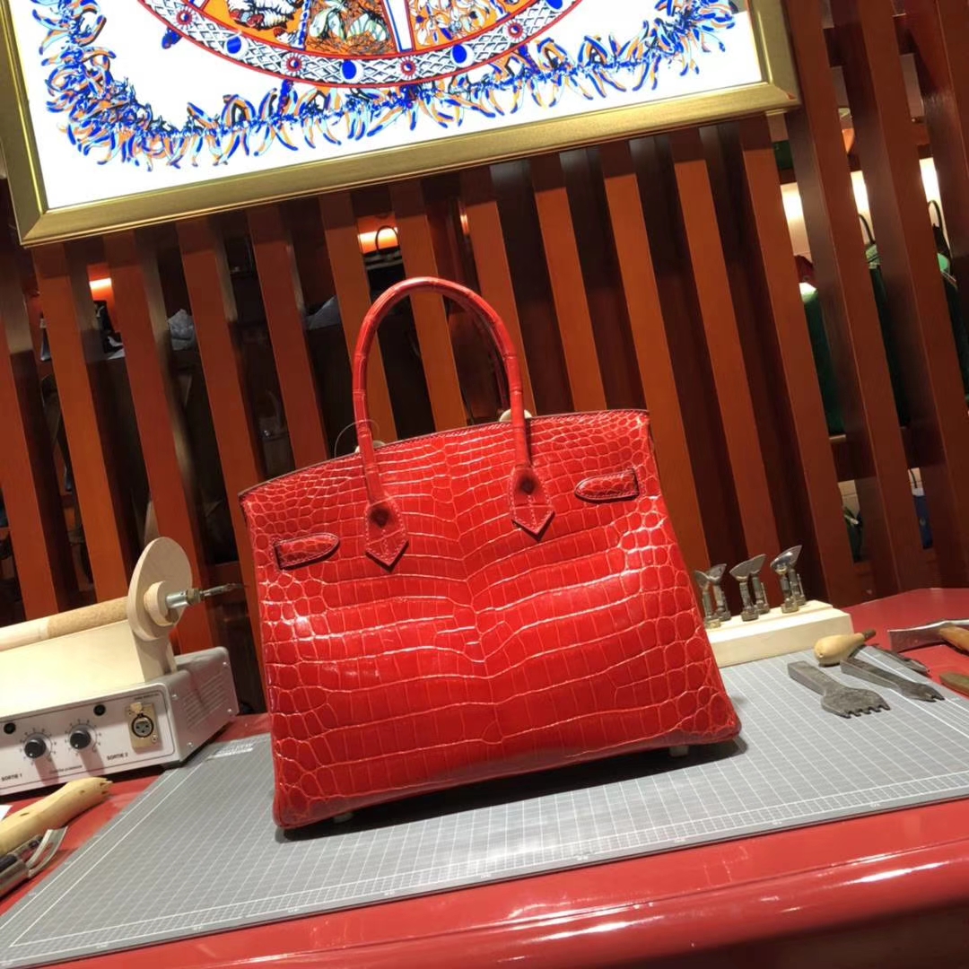Hermes Birkin30CM 爱马仕95法拉利红亮面尼罗鳄鱼皮铂金包 金扣