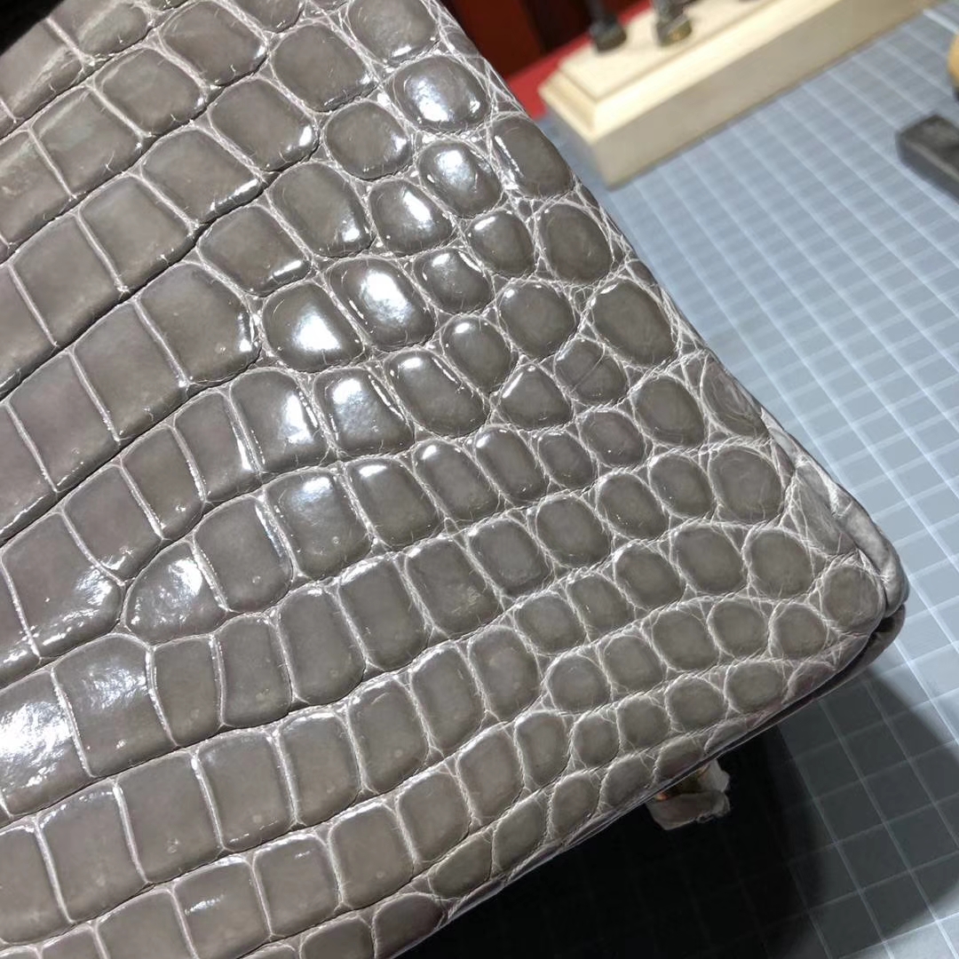 爱马仕Birkin女包 Hermes御用尼罗鳄鱼皮铂金包Birkin30CM 81斑鸠灰 金扣