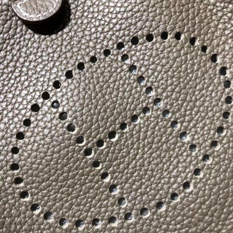 Hermes Evelyne16CM 爱马仕伊芙林包 18大象灰Clemence牛皮 银扣