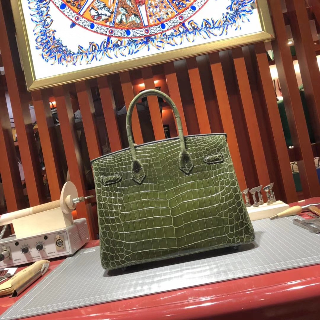 纯手工制作 Hermes爱马仕61橄榄绿御用尼罗鳄鱼皮Birkin30铂金包 银扣
