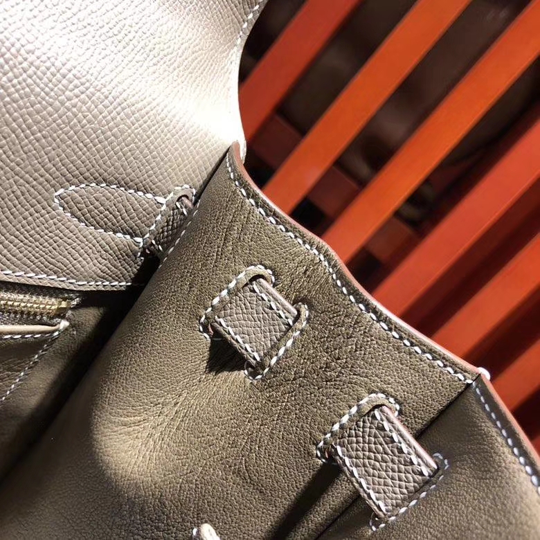 Hermes Kelly28cm 爱马仕18大象灰掌纹牛皮新款编织肩带凯莉包 金扣