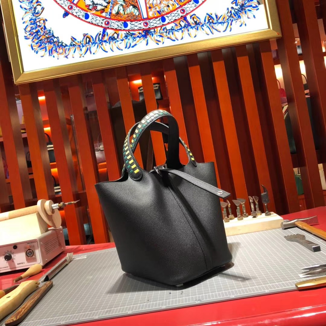 爱马仕限量版编织手柄菜篮子包 Hermes Picotin18CM 黑色Epsom牛皮