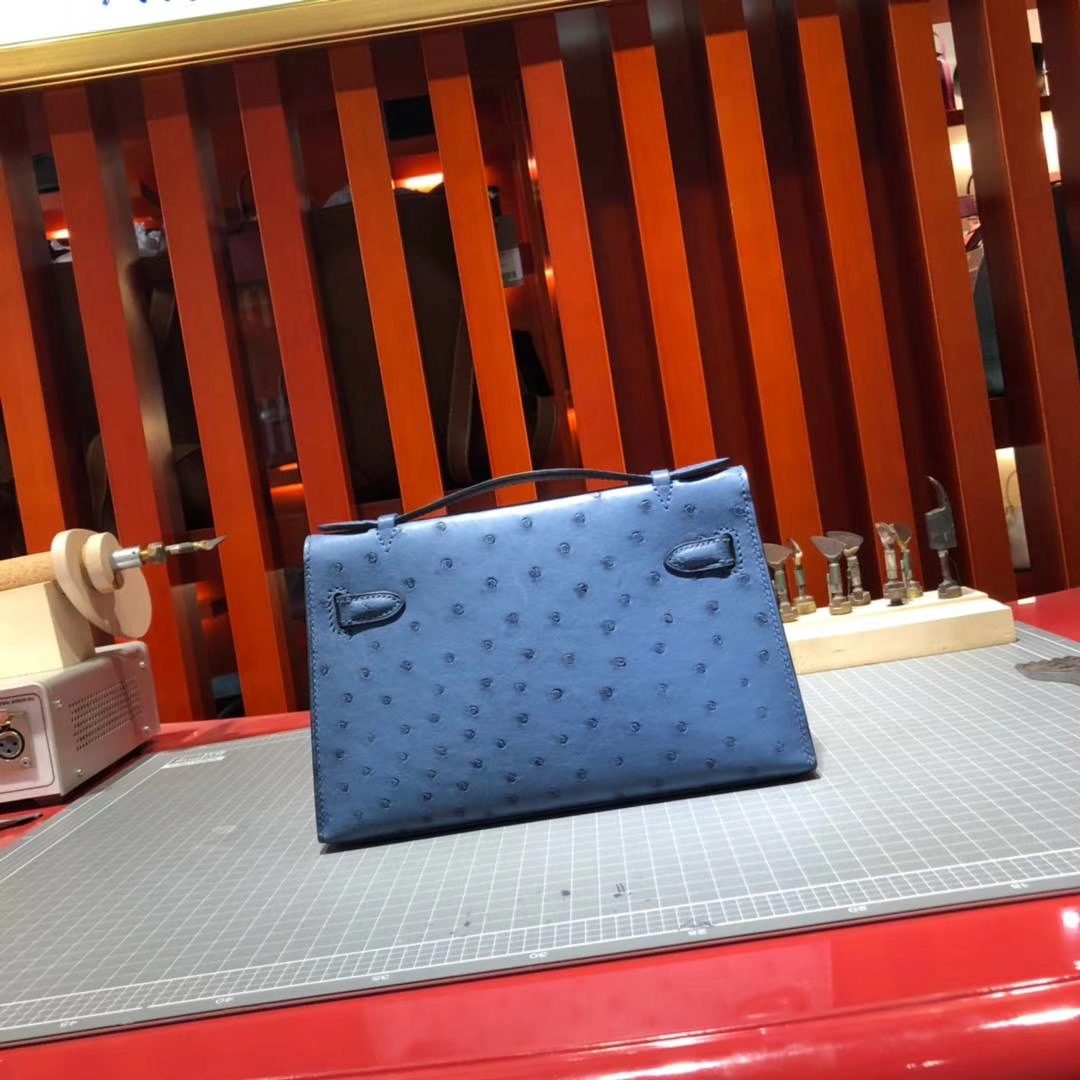爱马仕晚宴手包 Hermes顶级鸵鸟皮Minikelly迷你凯莉包22cm 玛瑙蓝 金扣