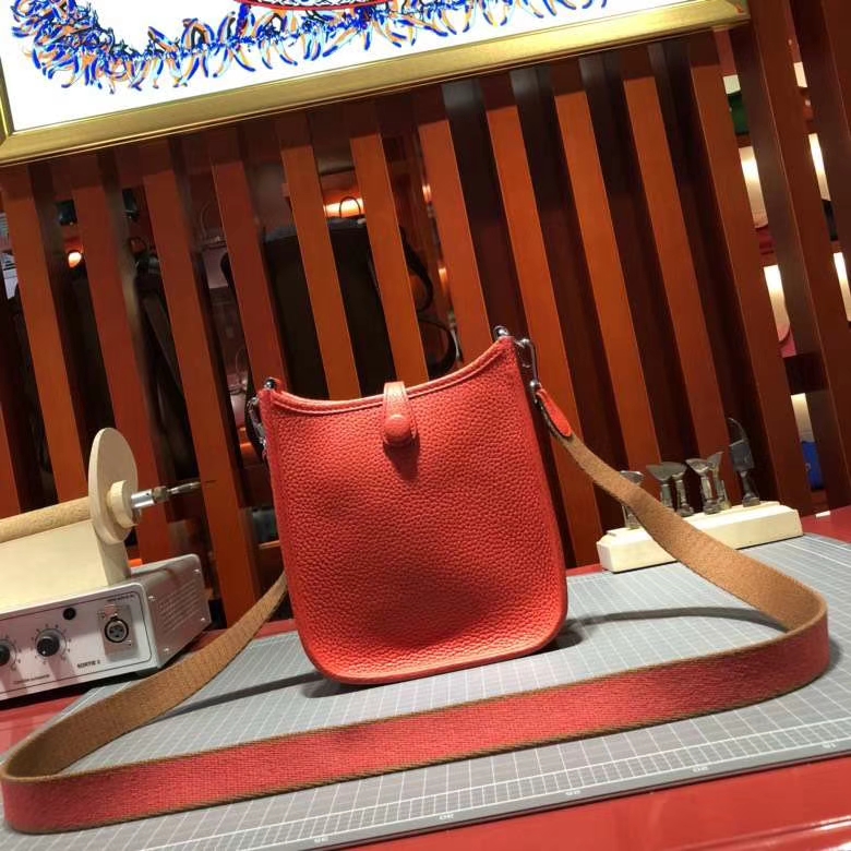 爱马仕新款女包 Hermes Evelyne16CM S5番茄红伊芙林包 银扣