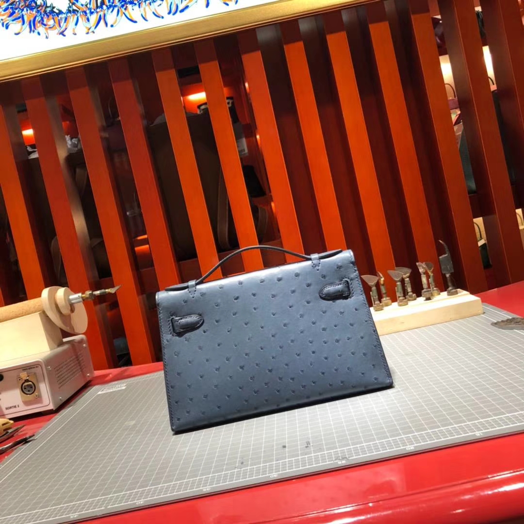 爱马仕Minikelly手包  Hermes风暴蓝顶级鸵鸟皮迷你凯莉包22cm 金扣
