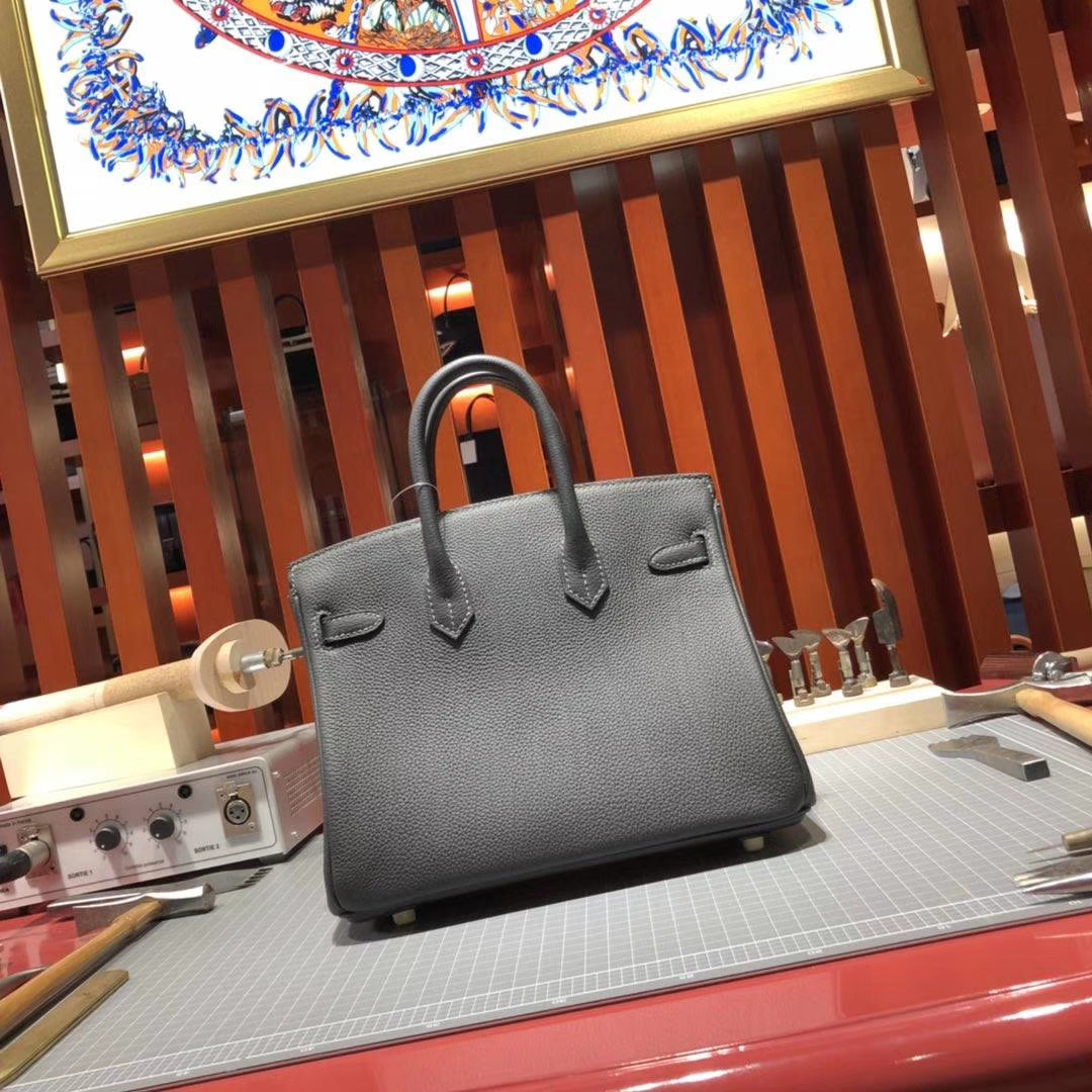 爱马仕铂金包价格 Hermes Birkin25CM 石墨灰原厂Togo牛皮 金扣