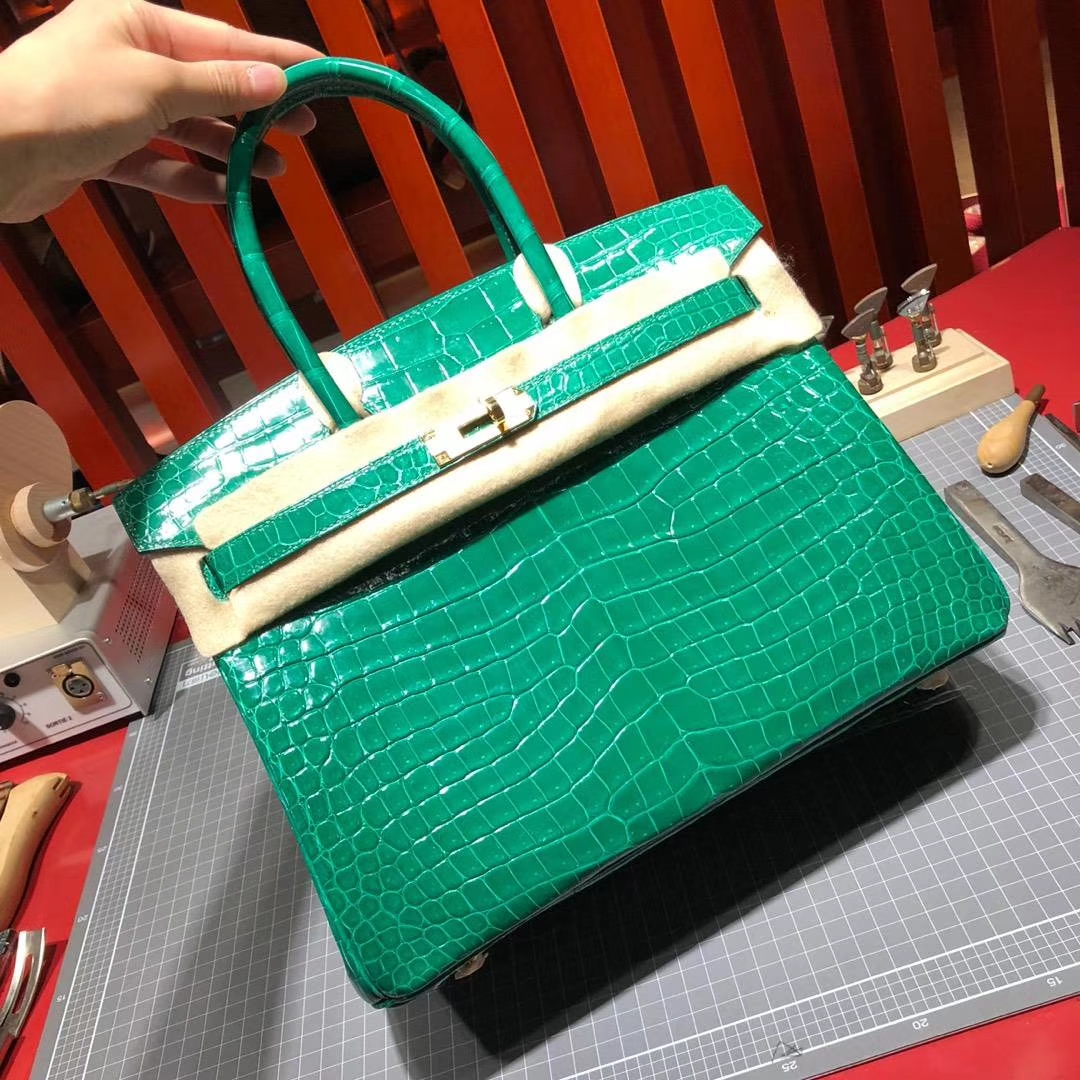Hermes Birkin30CM 爱马仕6Q翡翠绿亮面倒V湾鳄鱼皮铂金包 金扣