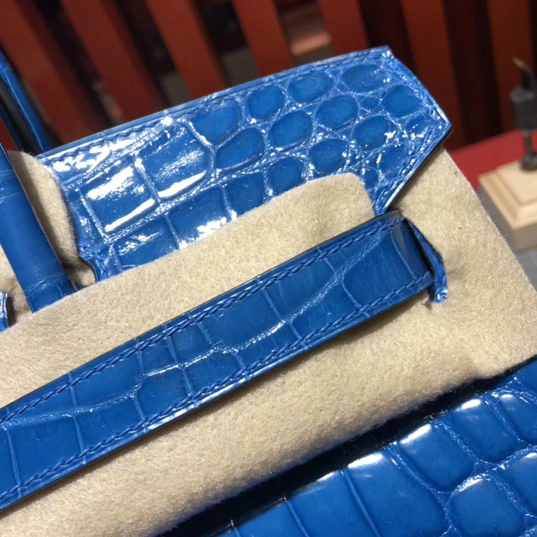 Hermes包包官网 爱马仕7W伊兹密尔蓝亮面鳄鱼皮铂金包Birkin30CM 金扣